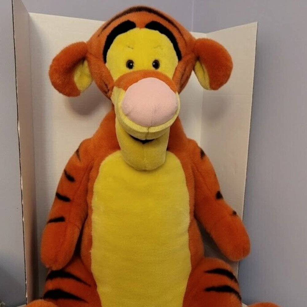 Tigger XL Plush Disney Store Winnie the Pooh GIANT 30" Sitting Stuffed Animal